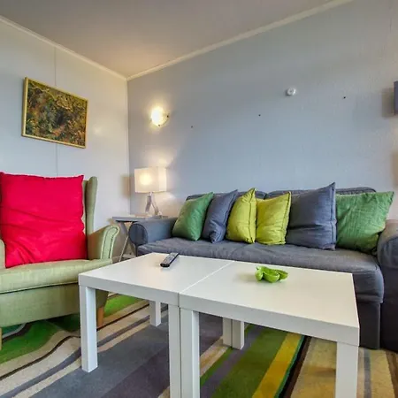 Apartment - Haus H, App 0h0105